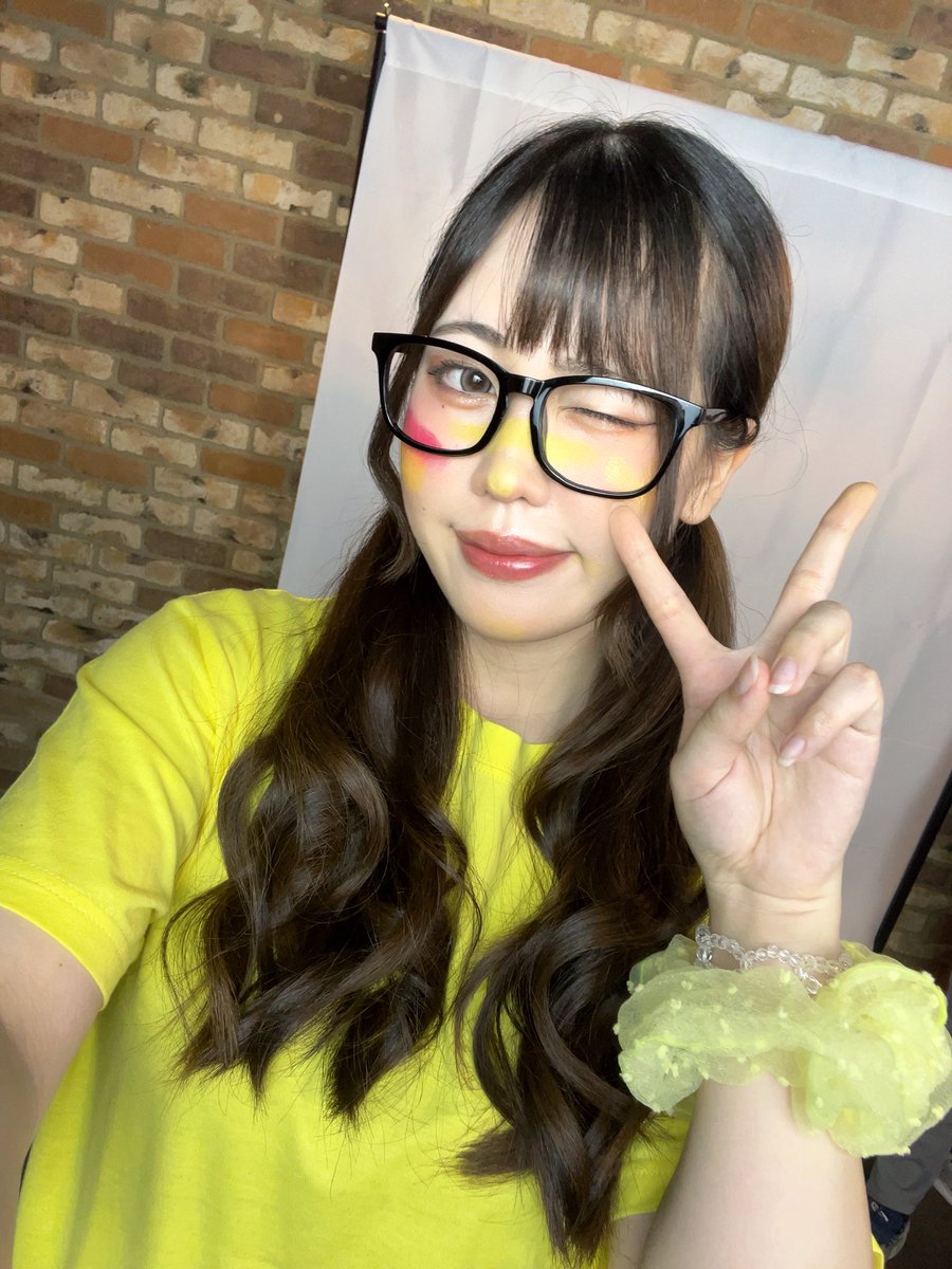 rita_ffff13's tweet photo. #笑芝
全公演無事に終幕致しました。

あいちゃんの初主催、無事に終幕できてよかったです✨️

お芝居パートではりかこちゃんとW主演という素敵な役を頂けて嬉しかったです！

『DOLL』の感想も待ってるよっ！

みなさんとも交流出来て良かったです！
またいつか出会えますように✨️ https://t.co/46PzSJpyoY