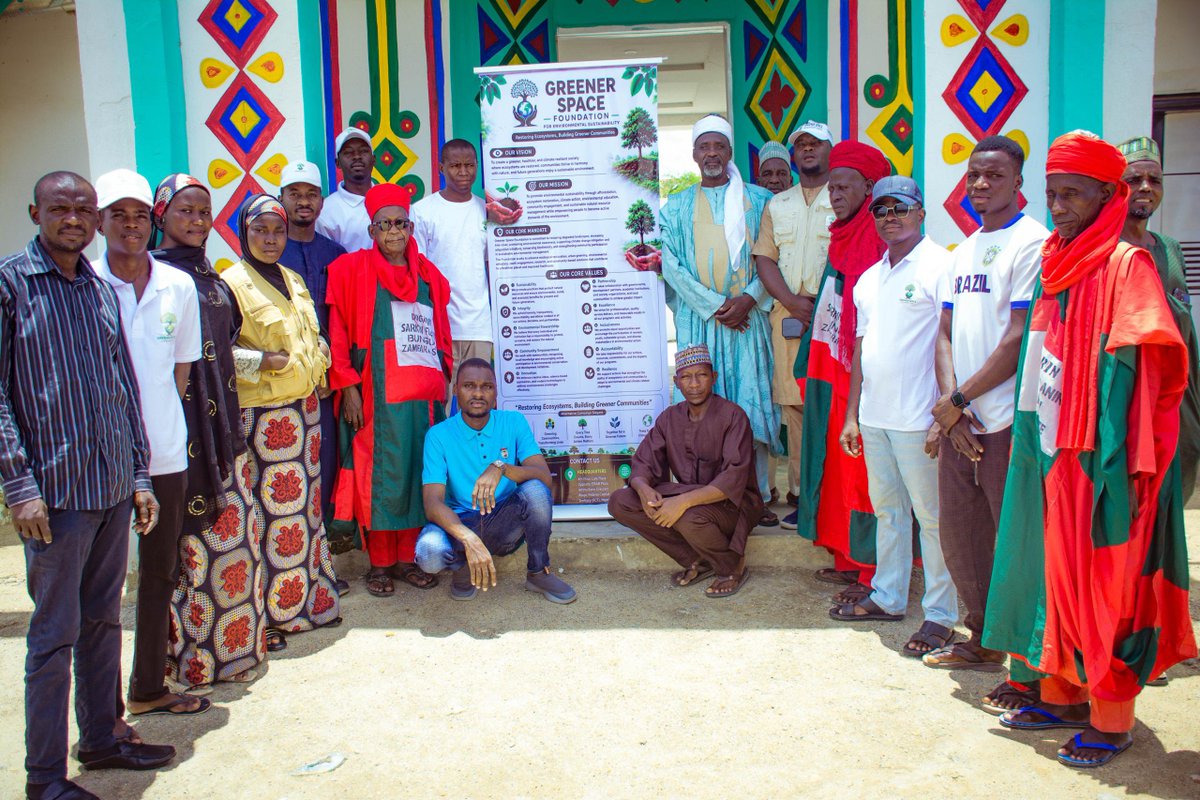 ashbeen64's tweet photo. Yesterday, Greener Space Foundation is at BUNGUDU EMIRATE to kick off its project titled" Community tree planting and environmental awareness exercise.
The foundation planted indigenous trees species to avoid extinction of such tree varieties. https://t.co/rYpGoC9CNX