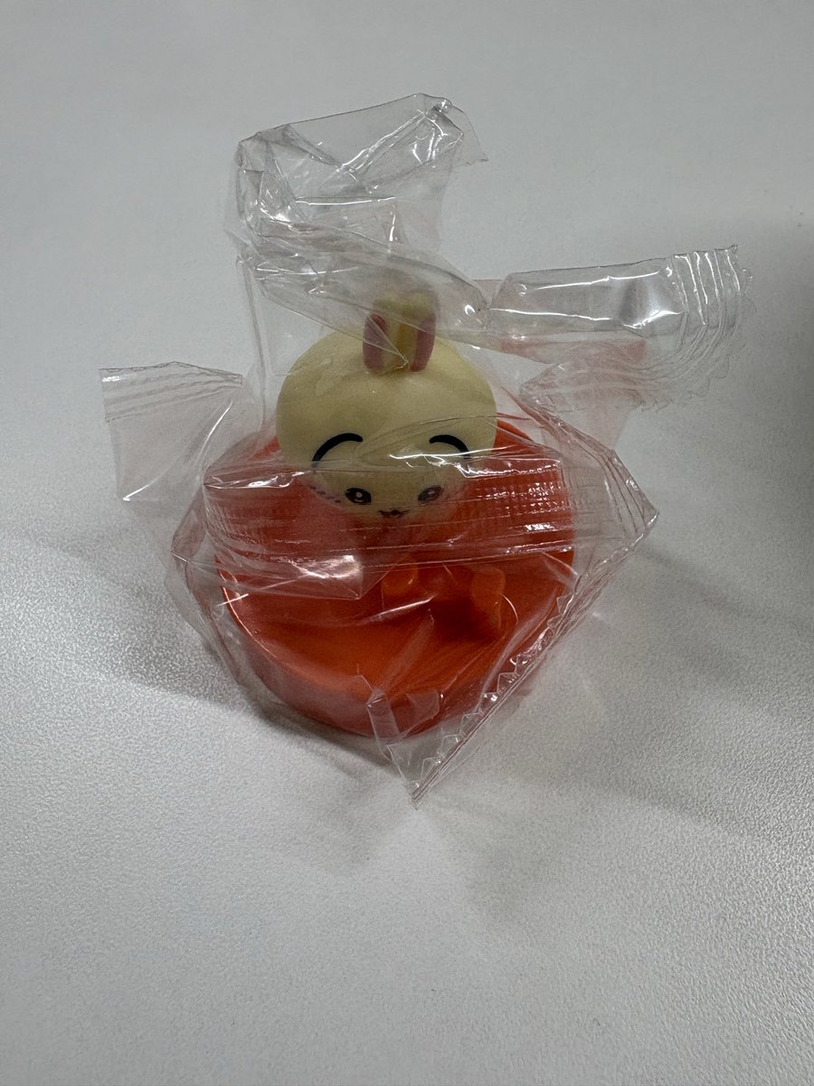 loboolys's tweet photo. 【交換】
ちいかわ CoCo壱番屋 CoCo壱 ココイチ　第1弾　第2弾 スプーン置きフィギュア

【譲】うさぎ
【求】ちいかわ

郵送または難波付近手渡し

検索からでもお気軽にお声掛けください https://t.co/197P6fhzEM