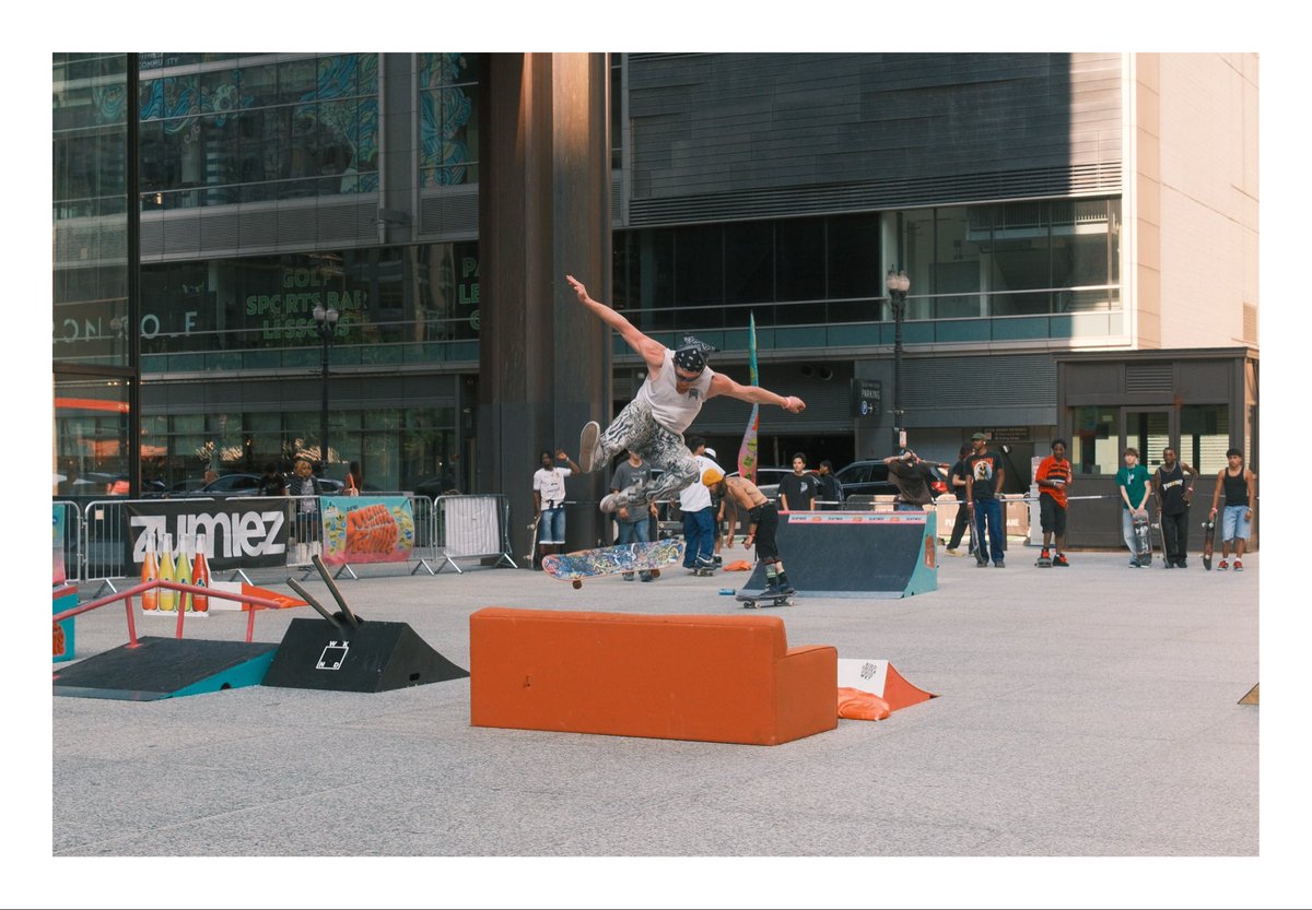h_sha256's tweet photo. zumiez chicago https://t.co/xamNo2erZx