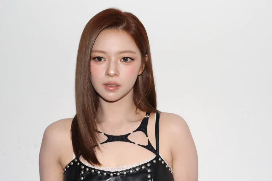 soompi's tweet photo. #TWICE's #Jeongyeon Personally Confirms Departure From JYP + Signs With VARO Entertainment
https://t.co/G86Dx59J99 https://t.co/3hIFMcYNZG