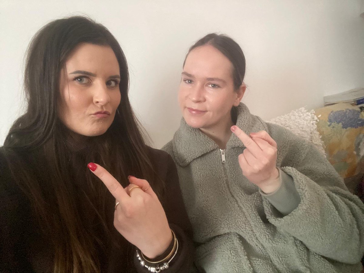 caitlingod48048's tweet photo. 2 hot woman deserving of it all 🎀🔥 @Emmagoddest https://t.co/SgPTChT7HR