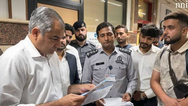 The_Nation's tweet photo. Naqvi directs to expedite immigration process at airport
https://t.co/VkRRMaD48h
#Naqvi #expedite #immigration #process https://t.co/lvBvN5mSPR