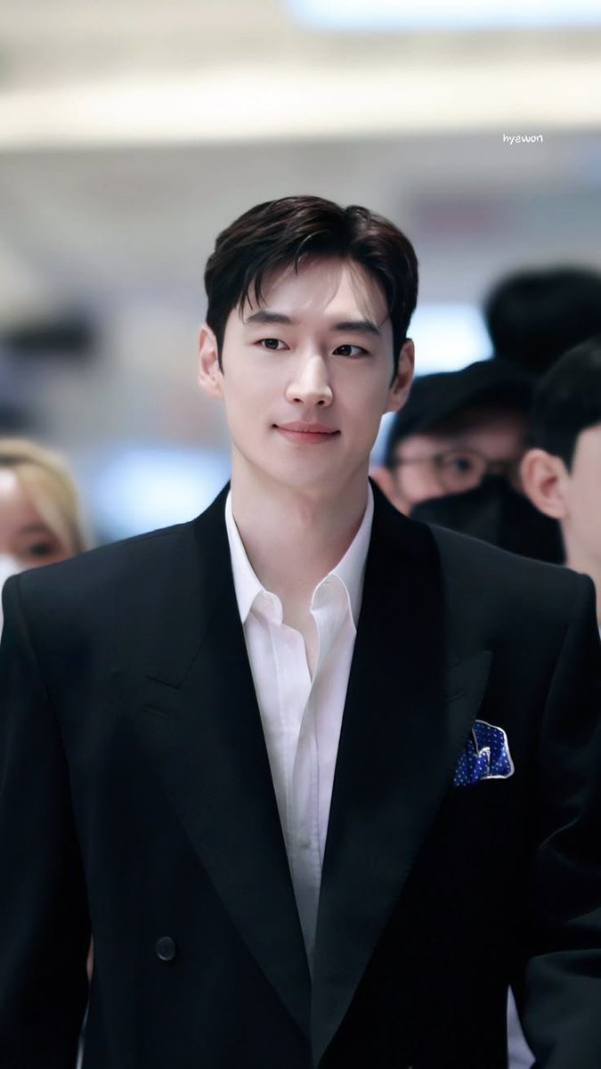 xolovem_ily's tweet photo. Belum dipasangan, saya usulin https://t.co/erGCfp1Jhd