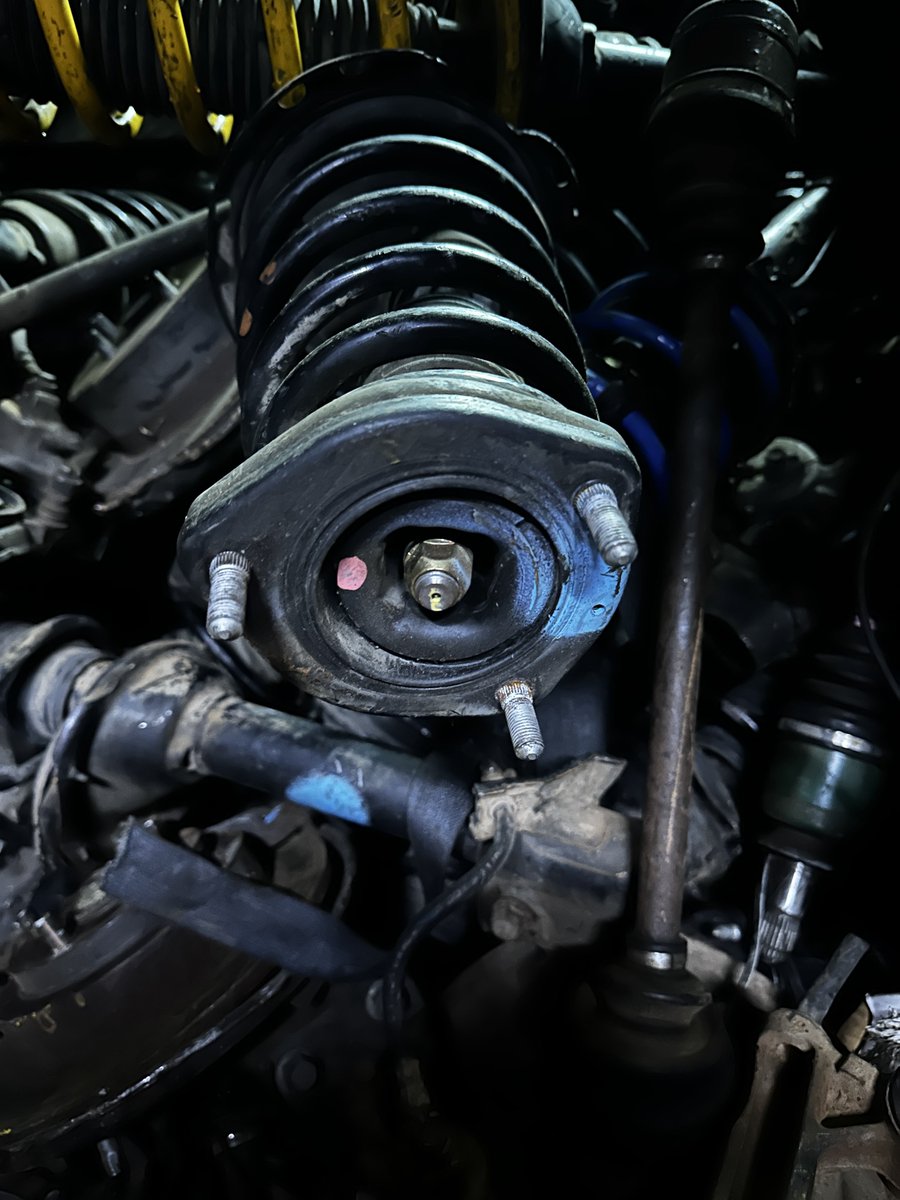 kirya_ug's tweet photo. Nze ntunda spare parts (0756577143)

Gwe Otunda kki tukigule? https://t.co/Ul01MTNG9I