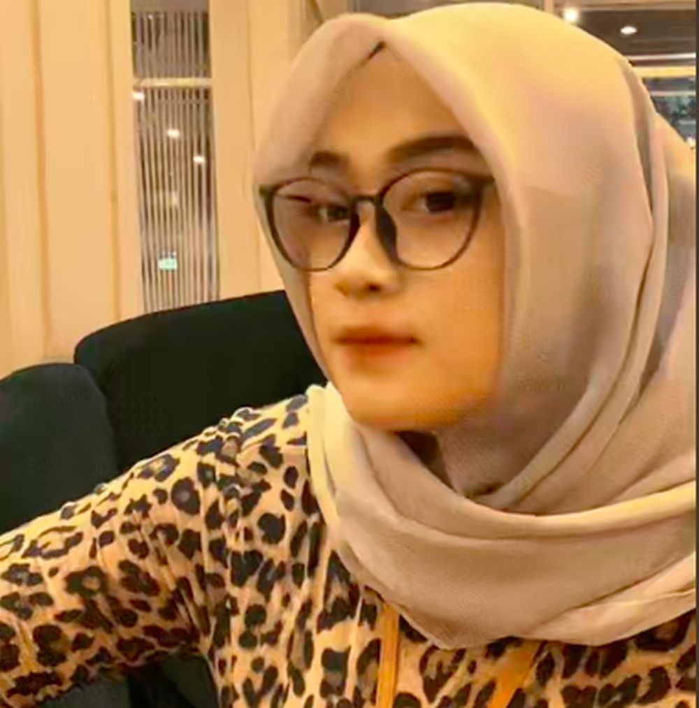DwdLord's tweet photo. CIKGU SALSA PART 2

https://t.co/Fzx7diOhGt

https://t.co/zEj4iPWe2q https://t.co/5GbnWdMp1T