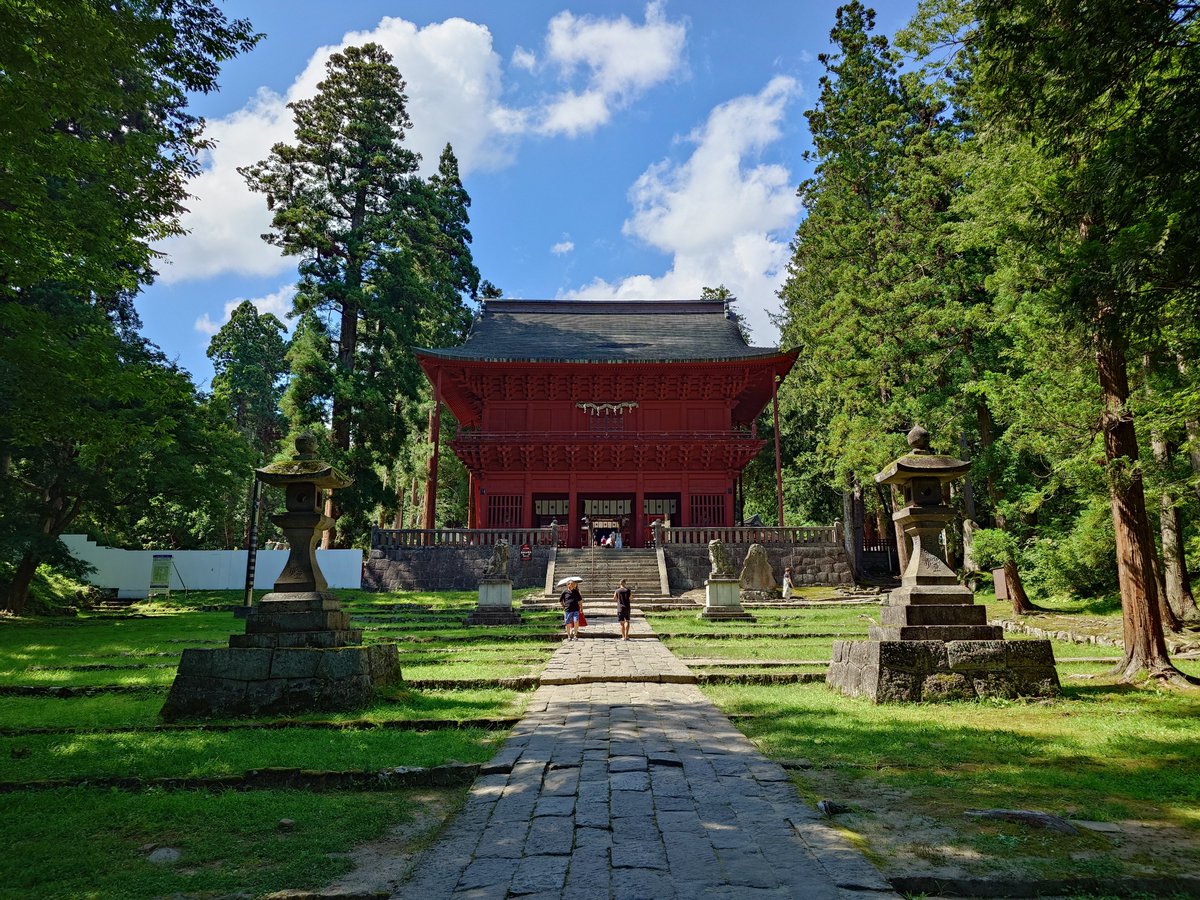 Lu398_skyn's tweet photo. 岩木山神社　ｗデザート https://t.co/XlvDA0q4bk