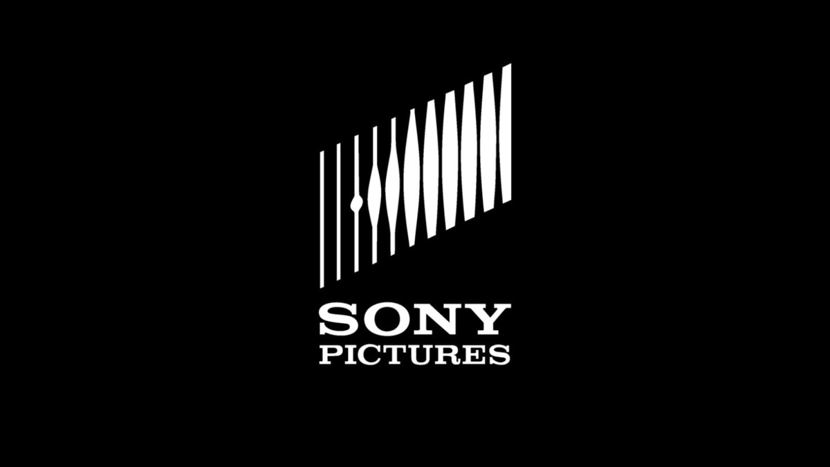 MCUFilmNews's tweet photo. Sony reportedly can't make their own live-action Spider-Man films.

Disney doesn't want competing live-action Spider-Man franchises, since it co-produces the MCU Spider-Man films.

(via: https://t.co/wYylmDwWSh) https://t.co/U3EMqf8aQm