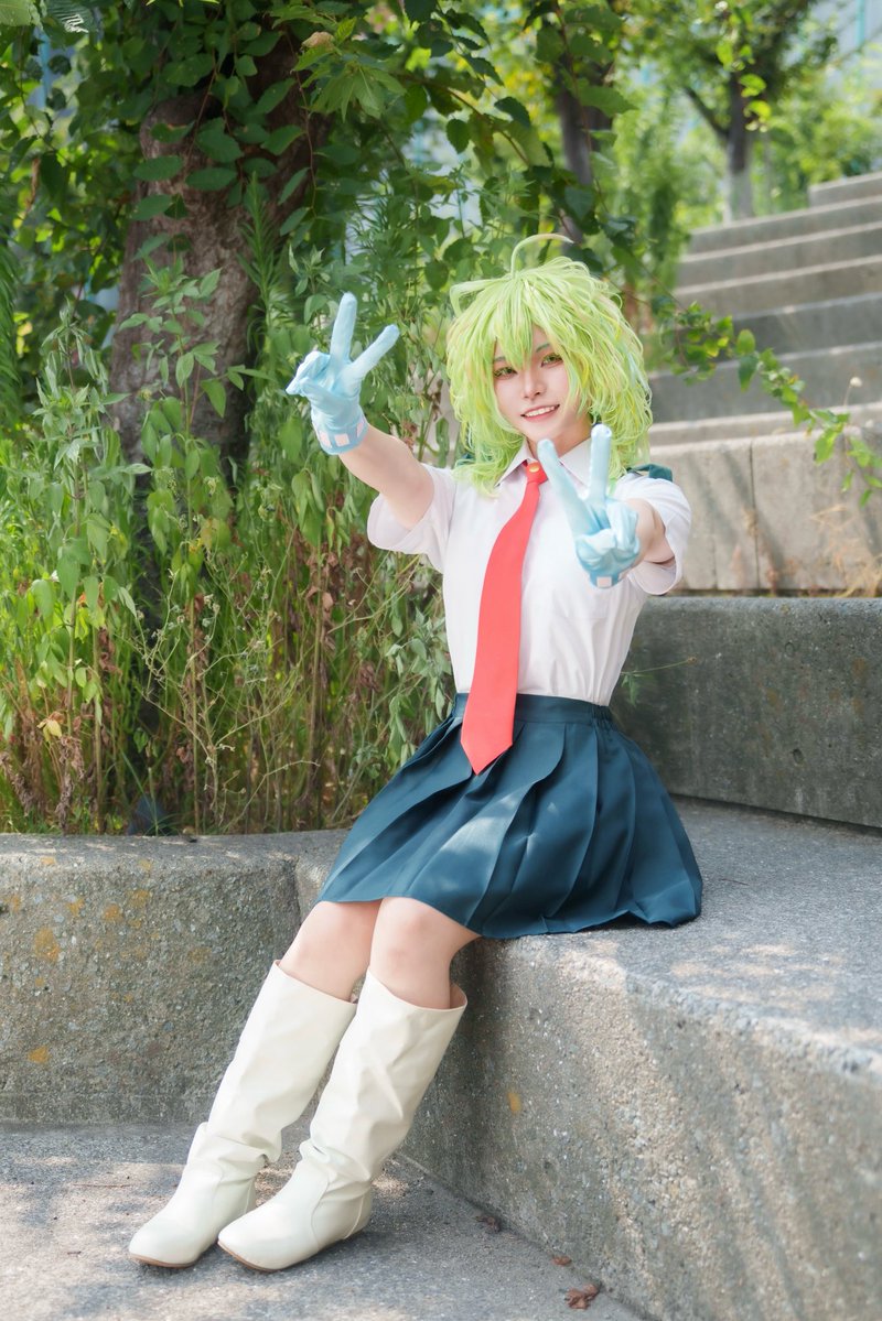 poh2pnoh's tweet photo. ⚠︎Cosplay ／ MHA ／ 葉隠透 🍃
,
　　　　　個性  :  透明
,

📷@yuta3841 様
#アコスタATC https://t.co/JJhwH4QYK4