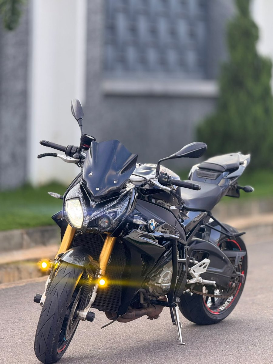 AY_Autoservice's tweet photo. BMW S1000R 2017 MODEL 
AVAILABLE FOR INSPECTION
WITH ORIGINAL CUSTOMS DUTY
@AY_Autoservice
📍KADUNA
💰8,000,000 
☎️09094960667 https://t.co/zqkHrlenMs