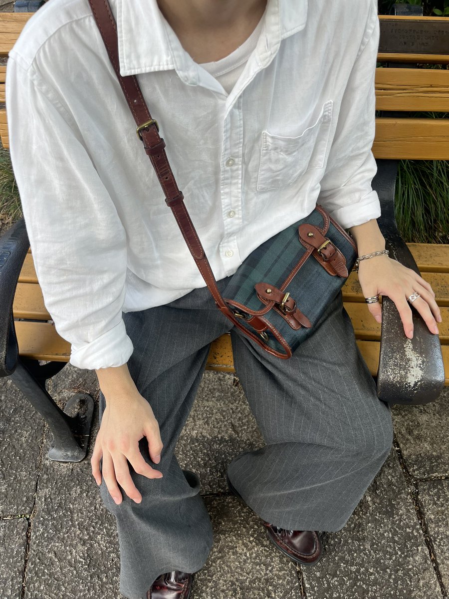 3_a2z's tweet photo. ラルフのショルダーバックか��いすぎ https://t.co/d8tbHJJsbR