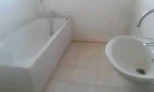 AnimaleyFox's tweet photo. DUPLEXES FOR SALE KOALABATA
(3 units)
🔸️ 2 fitted bedrooms 
🔸️ Open plan kitchen and lounge
🔸️ bathroom
🔸️ Paved yard 
🔸️ All units occupied 
🔸️ Total rent M5.7k

🔖59009889
08 Husteds Building Maseru Trusto2012@gmail.com https://t.co/YSjFmbRj1F