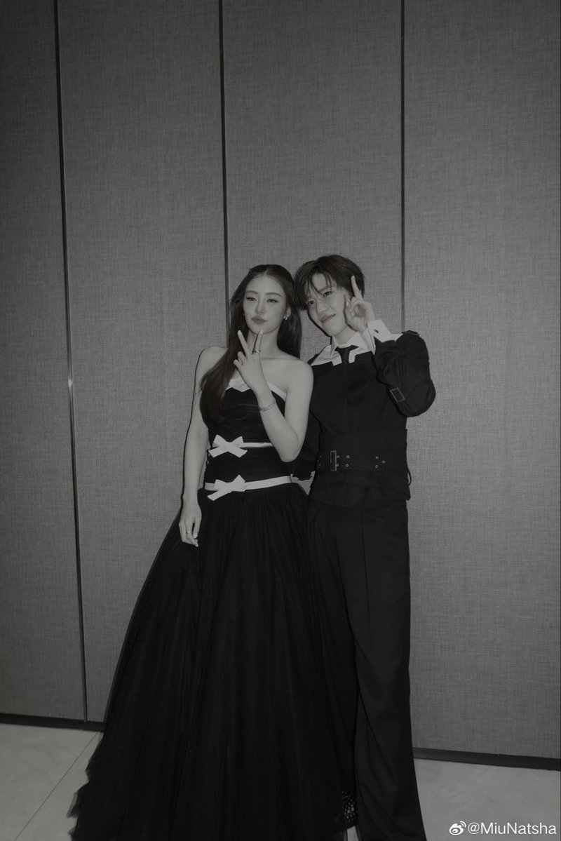 HiSandy_lolo's tweet photo. The selfies look so good 🥰

#LenaMiu #ลีน่าหมิว 
#MiuNatsha #หมิวณัชชา https://t.co/aNxvCAEtmS