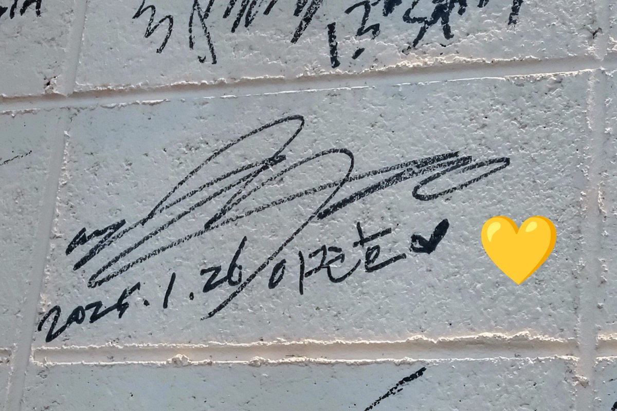 Junoko_0215_TN's tweet photo. 260810 貴重なバックステージツアーに参加してきました♡

#2PM
#2PM_THE_RETURN
#THE_RETURN_in_INCHEON https://t.co/oTHQ0k41vh