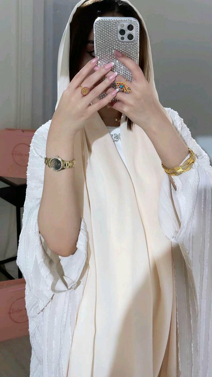 HWarnelia's tweet photo. دع الصبر يقويك https://t.co/nxiSMPQcUt