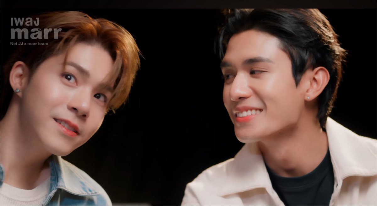 CharinaMX's tweet photo. บอกว่าอย่าไปรักเค้ามากไง 

MARRTEAM X Net JJ
#NetJJxmarrteam https://t.co/o9YUUyBh0O