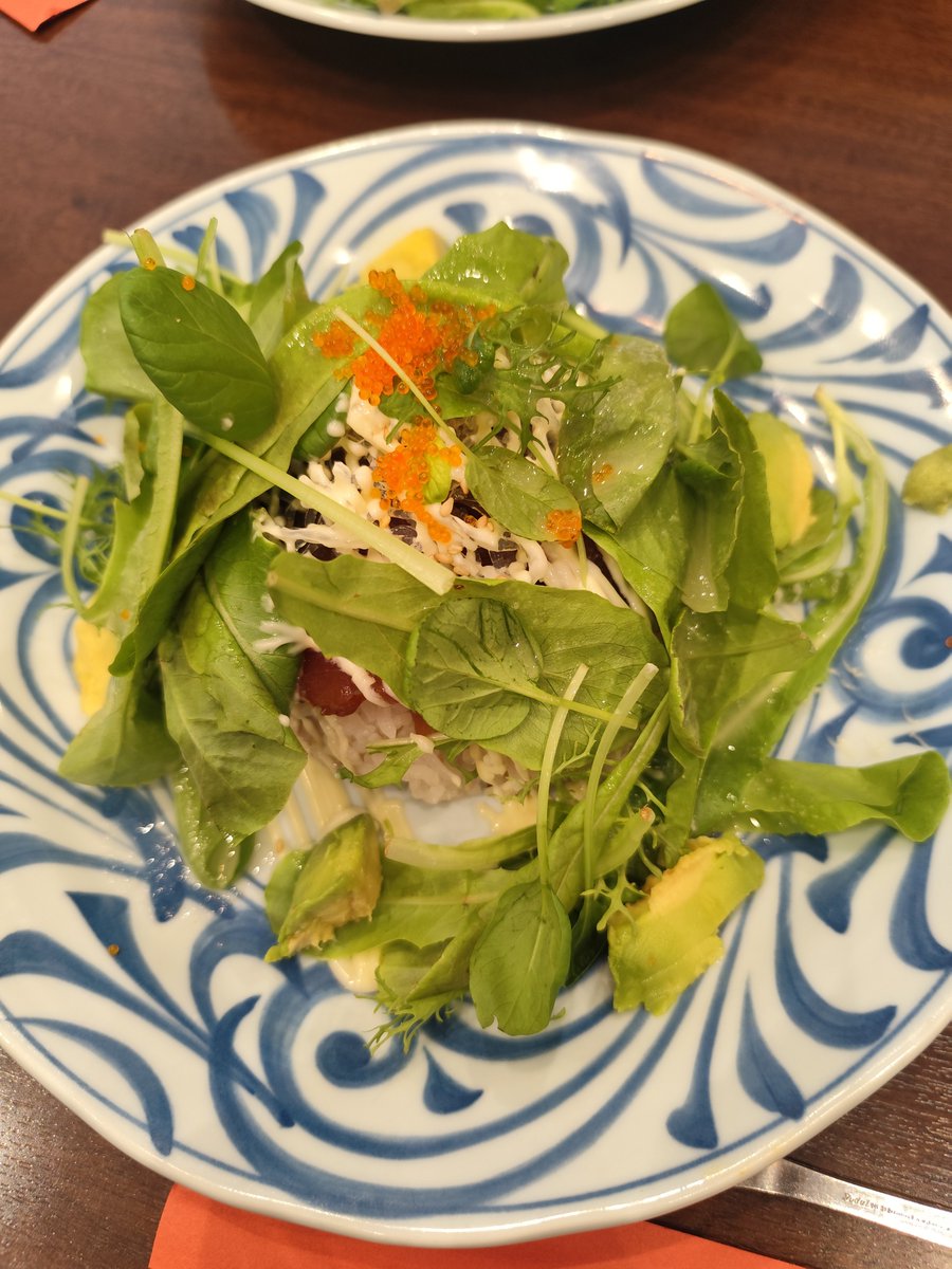 mutterina2010's tweet photo. 帰省するなら絶対行きたかった、
THE FATSの聖地巡礼！
「さかい珈琲　小野店」にこんなにおしゃれにディスプレイされてて感激📸　応援ありがとうございます🙏
「漬けマグロのアボカドサラダごはん」もおいしかった😋
また見に来ようっと🎸 https://t.co/3ynmAxervZ