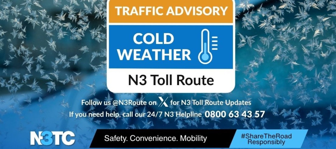 _ArriveAlive's tweet photo. N3 Toll Route | Weather Alert | 07:15, Monday, 10 Aug – Icy conditions, light snowfall, rain and freezing temperatures are affecting parts of the N3 Toll Route this morning.

https://t.co/tsaatZI1ts

#ArriveAlive #WinterDriving @N3Route  @LiveTrafficNPC  @SANRAL_za https://t.co/rXbOOUSNQq