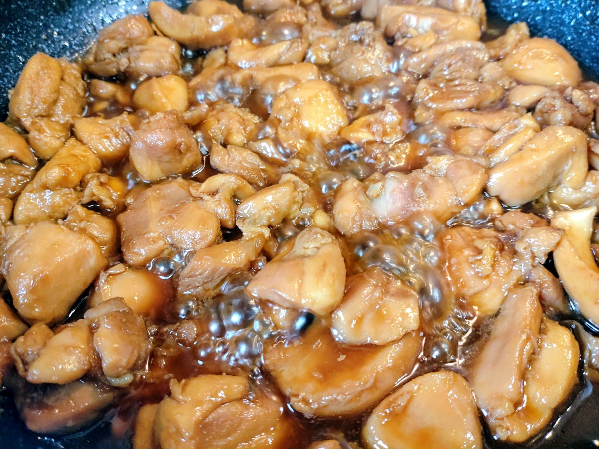 moriharu0's tweet photo. 今週は
鶏の角煮風弁当

土曜日働いたので
今日は休暇

お手本レシピでは
ブロッコリーなしだけど
入れておいた

今回は傑作かもしれない・・・笑
結果がよければ
夜ごはんにも出せる https://t.co/4v7Bo07zM9