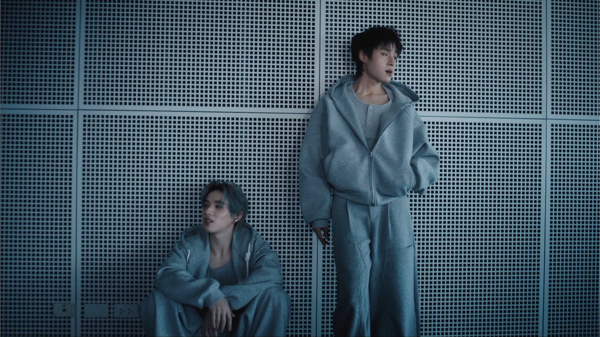 baby4maf0urth's tweet photo. นัทฮงอย่าพึ่งงอนกัน หันมาคุยกันเรื่องสเตจคู่ก่อนเร้ว Badๆๆๆๆ เลยเนี้ย🤘🏻 https://t.co/kdETVYraWF