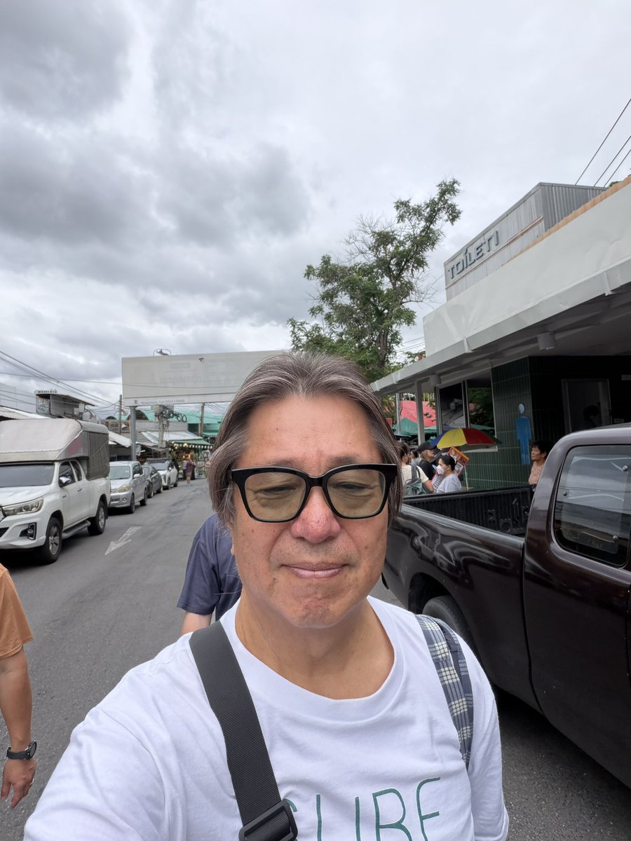 Jimmy56321567's tweet photo. チャトチャック

確かに人が少なくなりました。
皆んなタイに来てください https://t.co/j06W5zV0sT