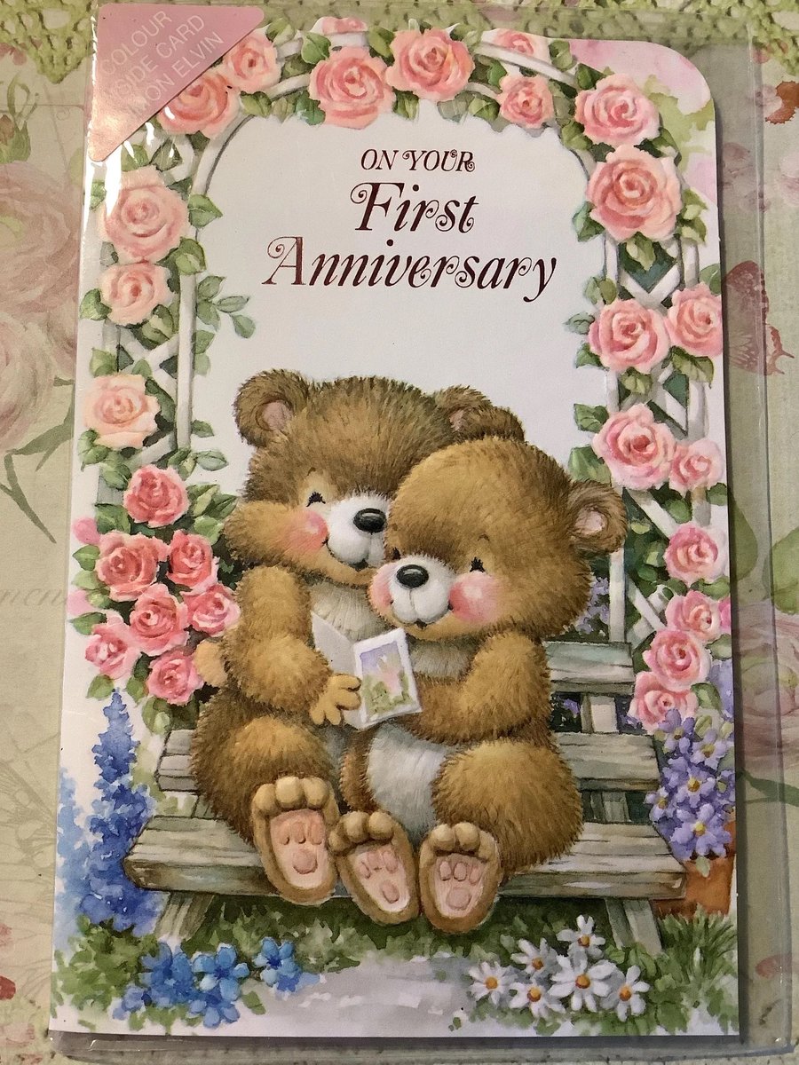 WatsonsVintage's tweet photo. Happy Monday to all at #EarlyBiz We have added some GLORIOUS Vintage Greetings Cards to our Emporium https://t.co/fKliLLIgpB over the weekend. We LOVE giving these BEAUTIFUL Cards a chance to be ADORED. All of them are unused/unwritten so are PERFECT for sending to fellow nostalgia lovers x