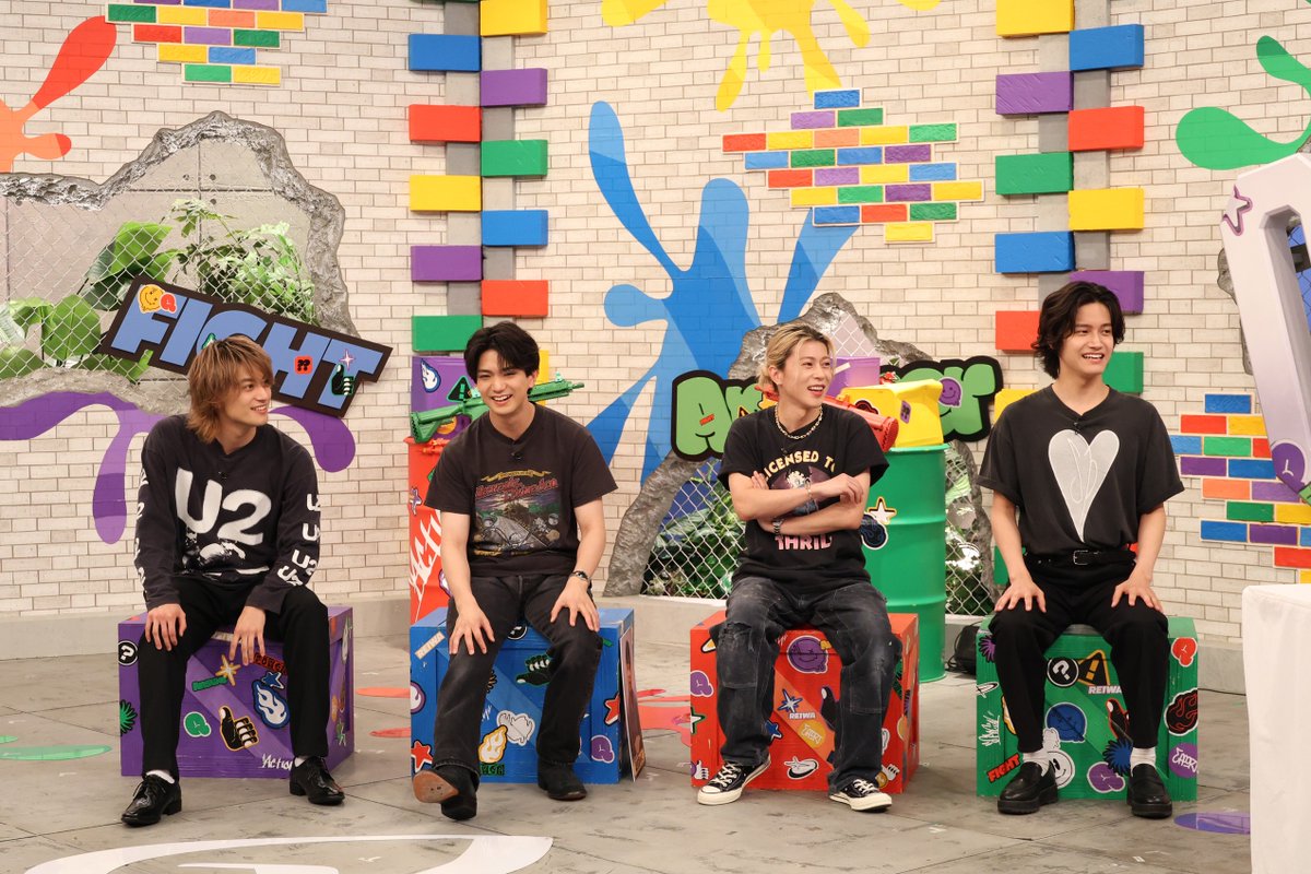 oricon's tweet photo. 📺️Aぇ! groupのQ&amp;Aぇ!
⠀
全員人見知りのAぇ! group、
初対面の先輩にかわいがってもらえるのか❓️
⠀
大先輩に愛されるギリギリを攻める
《後輩力選手権》開催🔥
⠀
ニセ企画で登場した立川志らくを相手に
後輩力でまさかの展開…⁉️
https://t.co/539xcNouU3
⠀
#Aぇǃgroup https://t.co/V99dbI1i1T