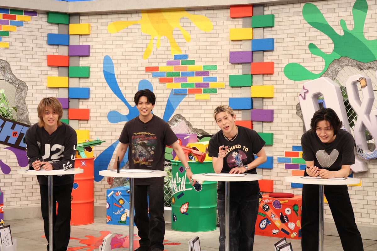 oricon's tweet photo. 📺️Aぇ! groupのQ&amp;Aぇ!
⠀
全員人見知りのAぇ! group、
初対面の先輩にかわいがってもらえるのか❓️
⠀
大先輩に愛されるギリギリを攻める
《後輩力選手権》開催🔥
⠀
ニセ企画で登場した立川志らくを相手に
後輩力でまさかの展開…⁉️
https://t.co/539xcNouU3
⠀
#Aぇǃgroup https://t.co/V99dbI1i1T