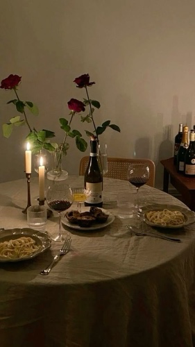 All4Catalina's tweet photo. i just received dinner from Anonymous via throne. Keep going! the more you give, the hotter it gets <3 https://t.co/9th8jZUlhA