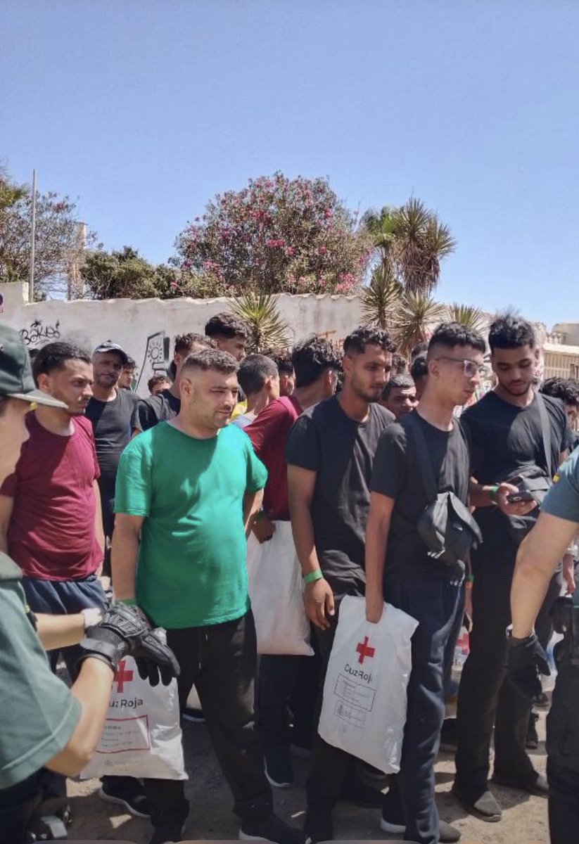 hermanntertsch's tweet photo. Meloni is right. All fears become true. The invaders are arriving in mainland Spain. 
Helped by the criminal government lead by Sanchez and the Red Cross, an organization that should be defunded because its main activity today is helping the human trafficking. https://t.co/cCs1YS8ZSC