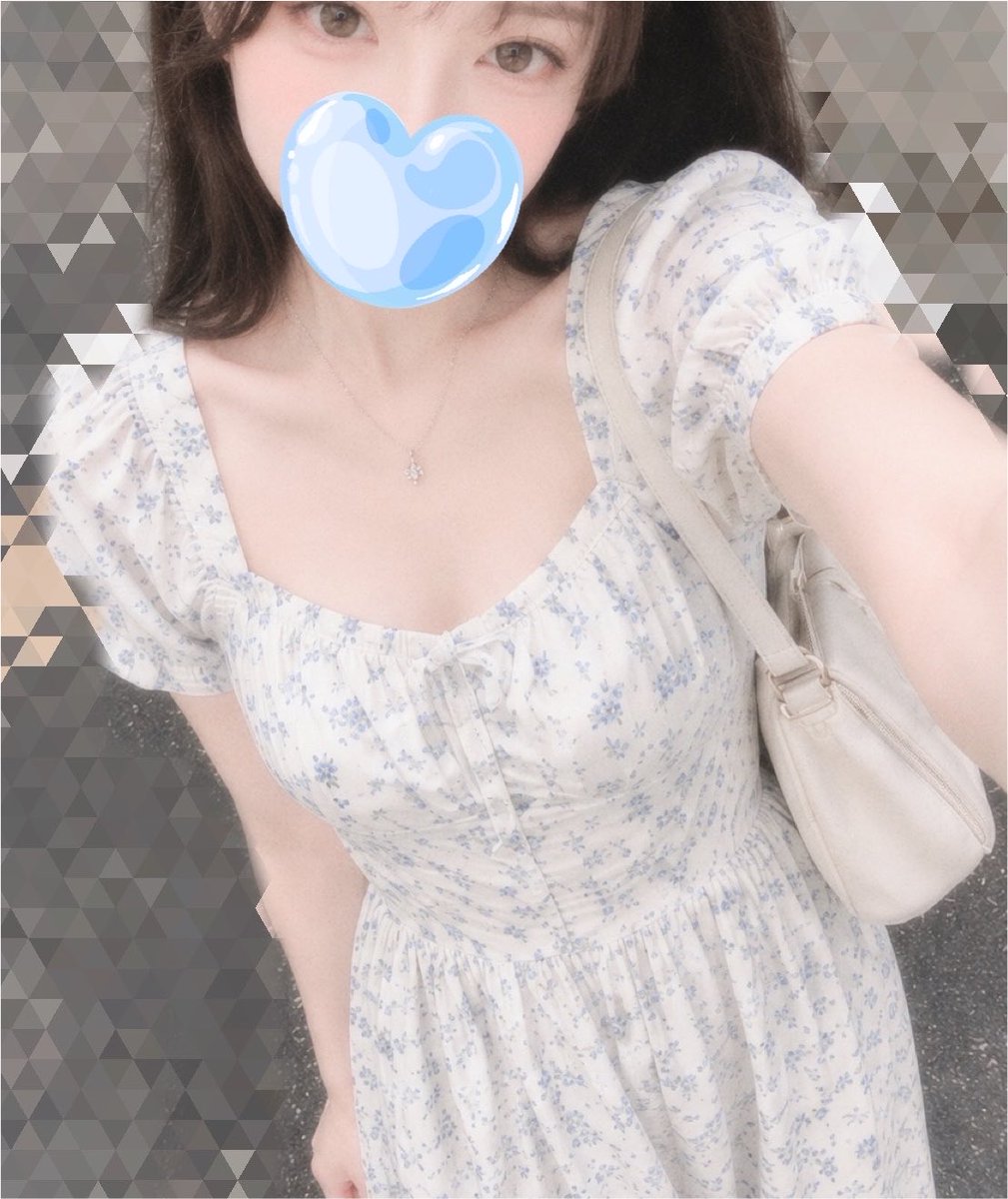 nene_ppppp's tweet photo. 期待を裏切っちゃって？
ごめんね🙏

今撮り🩵

清楚系ワンピ✨
これが限界ですー😣💦 https://t.co/LsUaOeBPyu