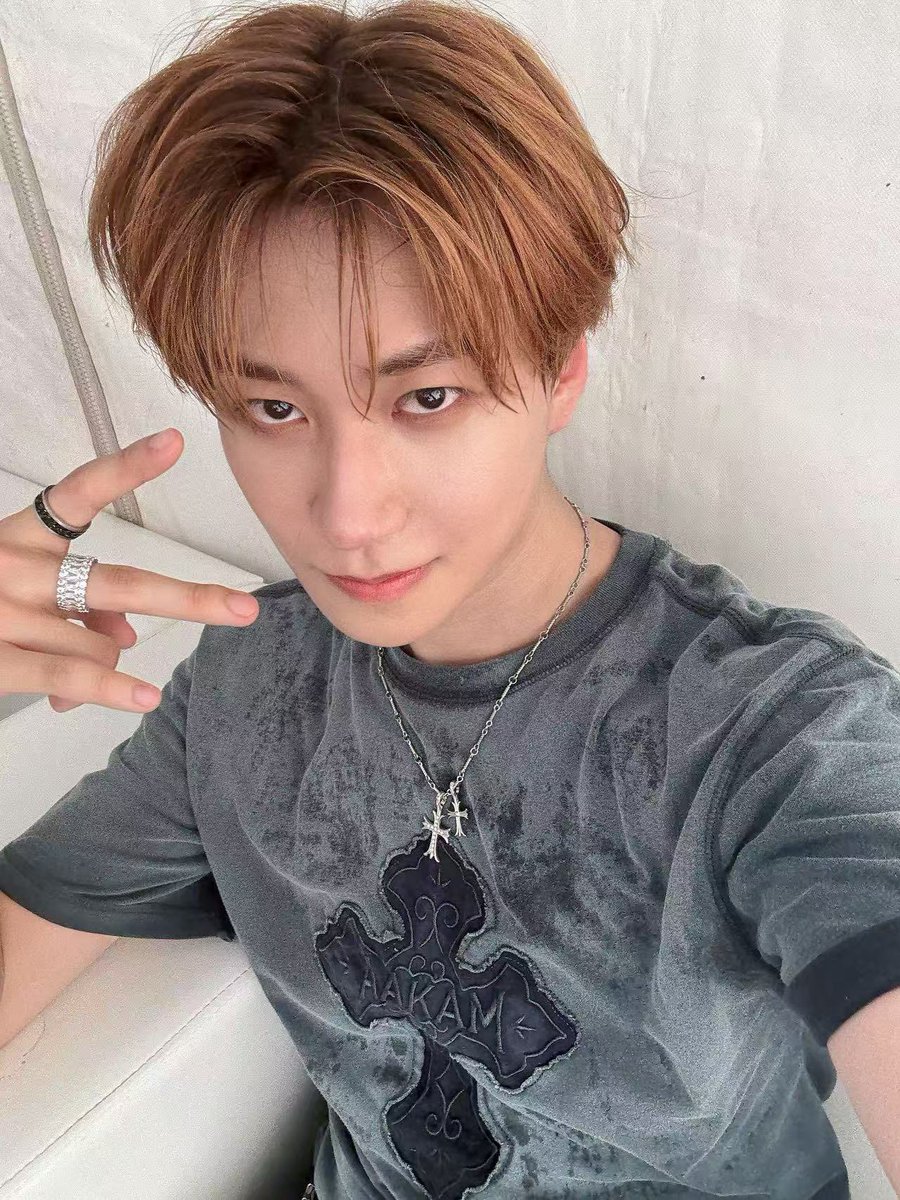 MODYSSEYWORLD's tweet photo. 다시 돌아가고 싶은 그날 💭

#MODYSSEY #모디세이 
#HENGYU #헝위 https://t.co/1xS4wRcM5U