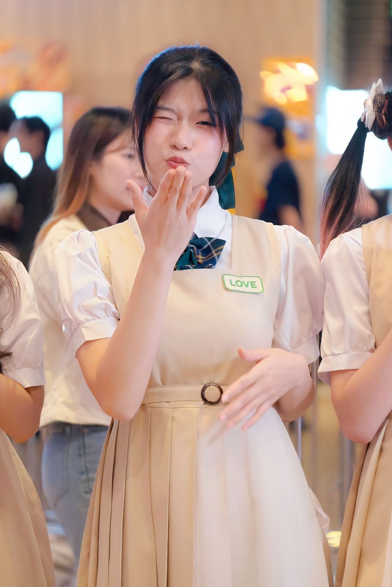 WAROTZII's tweet photo. 😝
#loveviinx #viinx https://t.co/kTHruOmrKT
