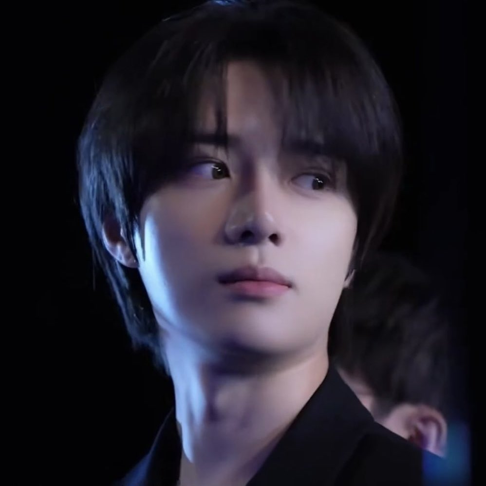 stars4kkyu's tweet photo. the co-director of weak hero class 1 following beomgyu on instagram, him also getting cast in a disney show… idk about yall but maybe that acting gig for beomgyu isnt as far-fetched as it seems https://t.co/VOauxYVD6c