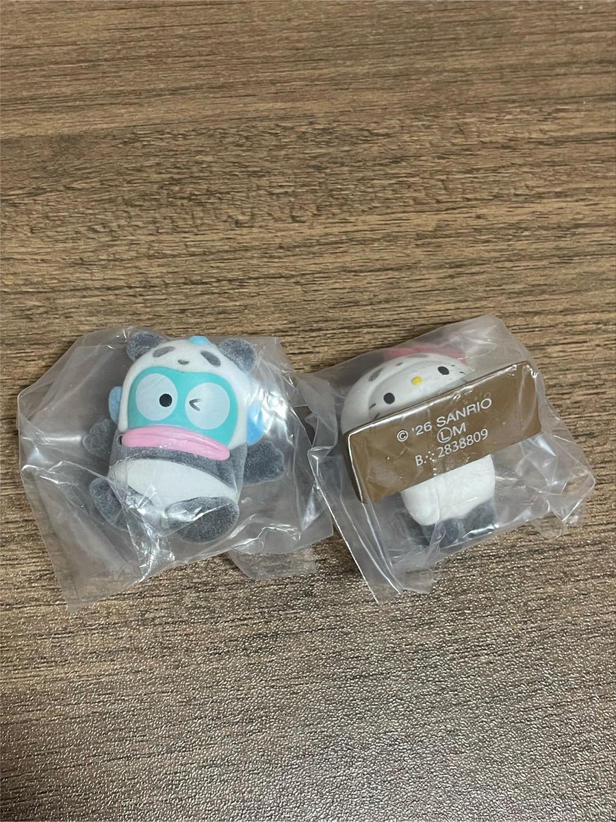 HiMEHiMERUN's tweet photo. 【交換/譲渡】
サンリオ ガチャガチャ ぱんだっこ
ぱんだっこフィギュア

譲) ハローキティ ハンギョドン

求) 定価>>同種ポムポムプリン

明日（8/11）のみ都内手渡し可能
まとめての方優先

検索からでも気軽にお声掛けください♪ https://t.co/jv6usqK8YH