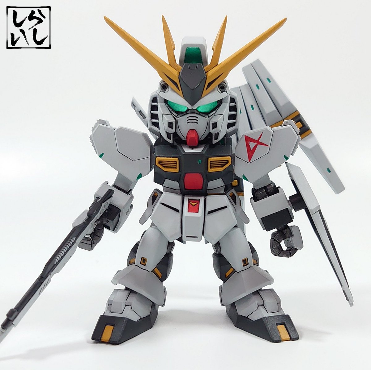 shirastone111's tweet photo. SDEX νガンダム別角度の画像です！

#ガンプラ
#νガンダム
#逆襲のシャア https://t.co/3lkqBiY9kp