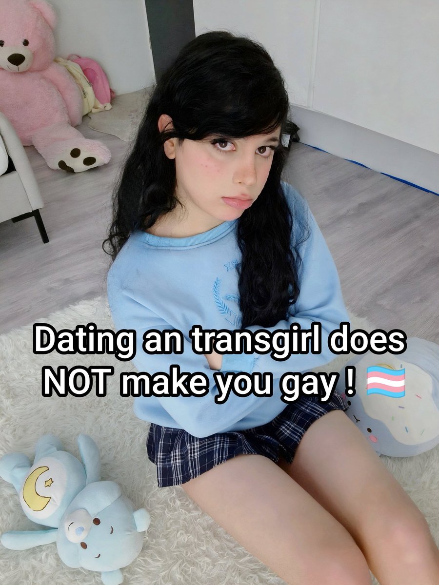 purutrap's tweet photo. Dating trans girls is straight 🙋🏻‍♀️💕

Trans girls are girls. If a guy likes a girl, thats straight attraction regardless of whether she's trans. https://t.co/fV3OcIyzNT