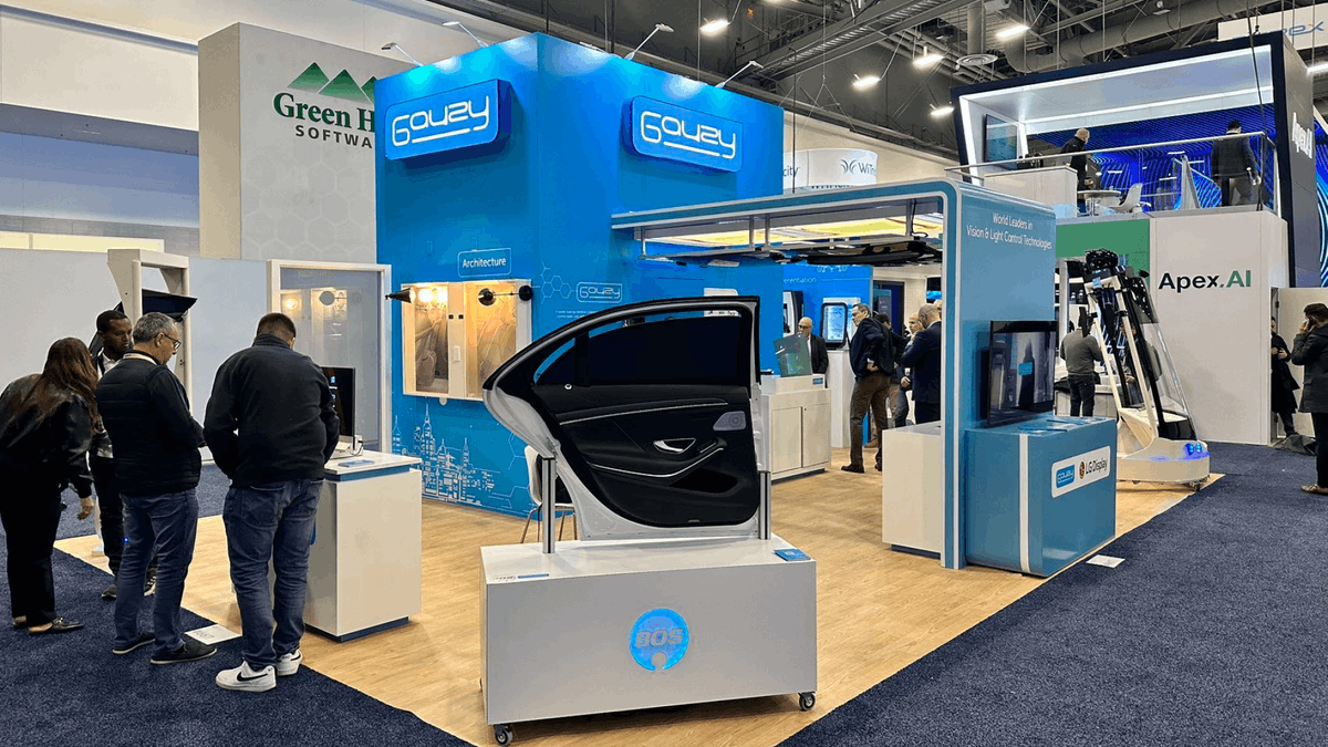 CircleExhibit's tweet photo. Gouzy CES 2024 20x20 Technology Product Demo Booth

A 20x20 booth built around hands-on demos, with automotive door displays, lighting controls, product stations, and open visitor flow.

#CES2024 #TechnologyBooth #TradeShowBooth https://t.co/FlSW0Y7MEW