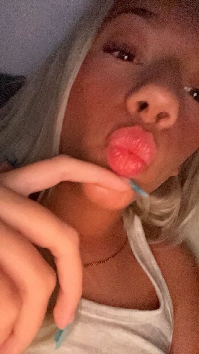 slutexposerrr's tweet photo. Sara Charlotta Sjoberg is such a fucking slut https://t.co/XARcjdEwgr