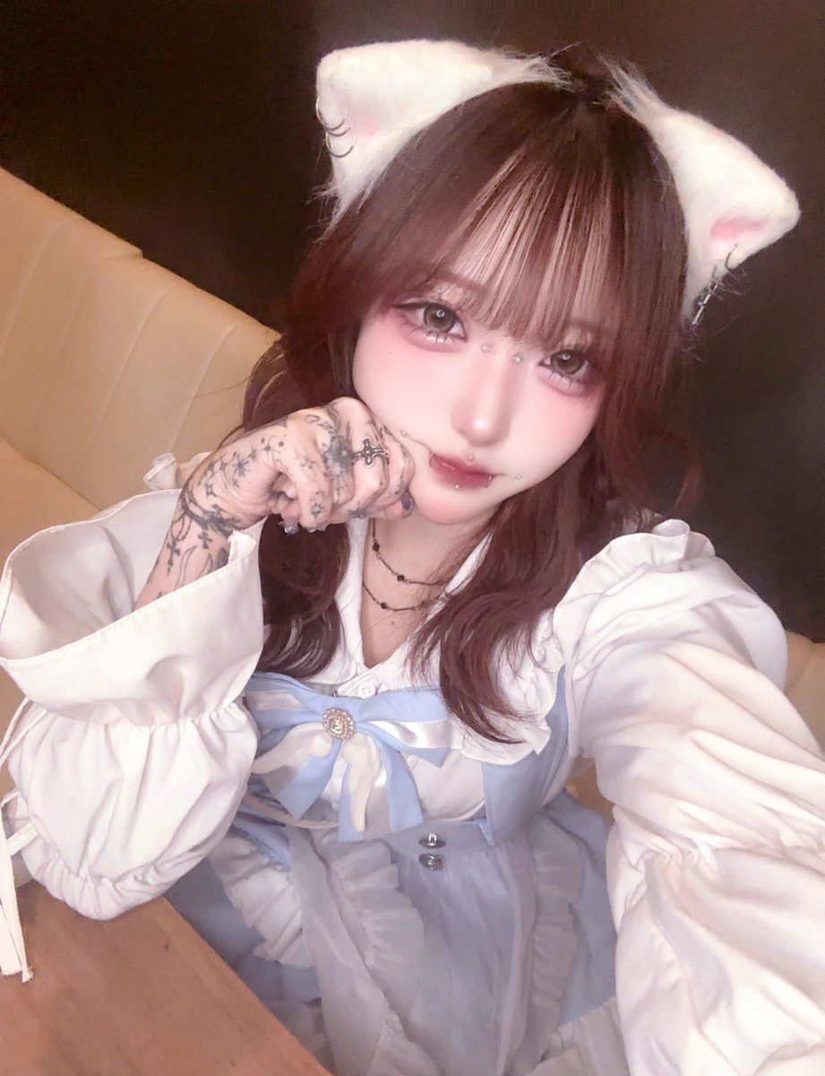 plume_haku's tweet photo. おきゅいーん https://t.co/yxdXLrckpM