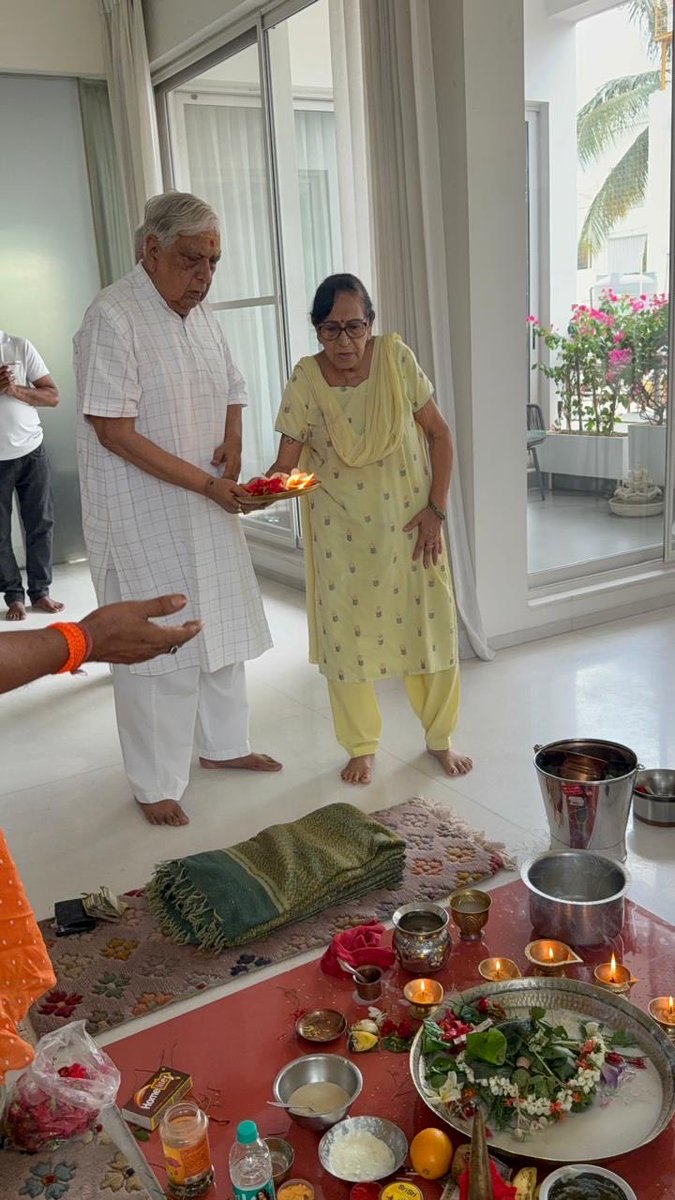 bjp_kksingh's tweet photo. 🔱 ॐ नमः शिवाय 🙏 | सावन के दूसरे सोमवार की हार्दिक शुभकामनाएं 🌿 https://t.co/WACWj053aR