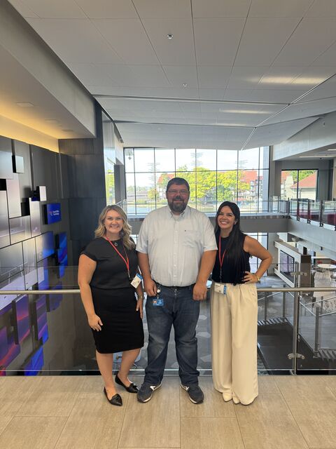 gdhinc's tweet photo. 🤝 At GDH, we care about people, and that's why opportunities to connect in person are so valuable.

Our team recently had the opportunity to spend time with a valued partner in St. Louis, strengthening relationships, sharing ideas, and discussing future opportunities. https://t.co/VHevIswkIr