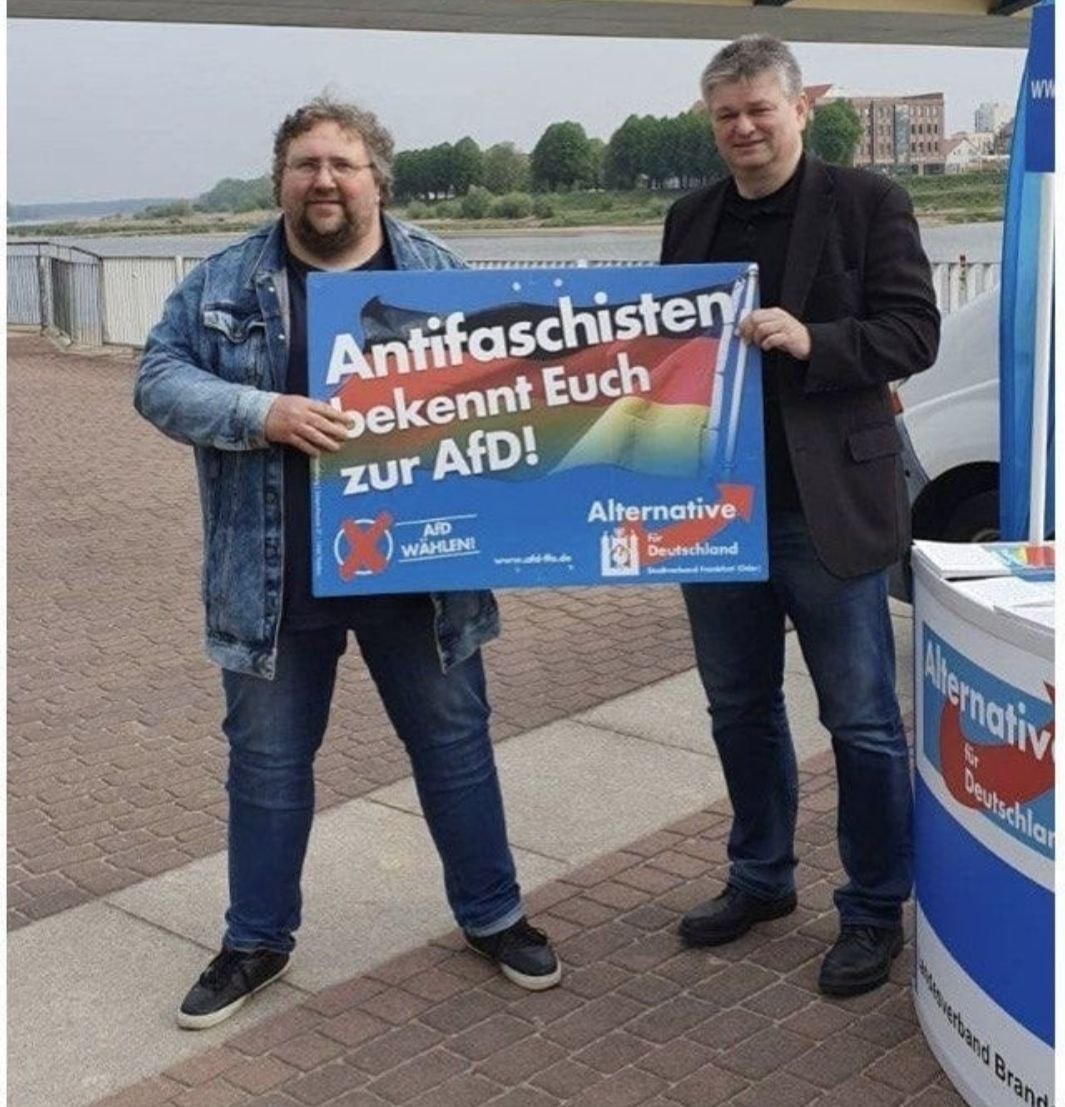 Aether_BP's tweet photo. @blauer_gamer Dann gibt es noch die Antifa von Rechts. Nennt sich Af"D" wobei das I für Israel besser passt. https://t.co/fOq6oiuXzt