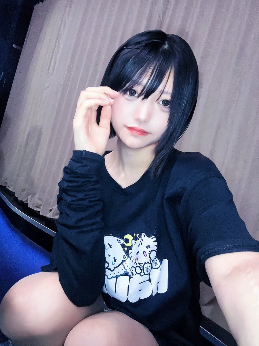 ramune__GG's tweet photo. 君が飛び降りるのならば僕は
笑って一緒に飛び降りる！ https://t.co/qsdihDWmuR