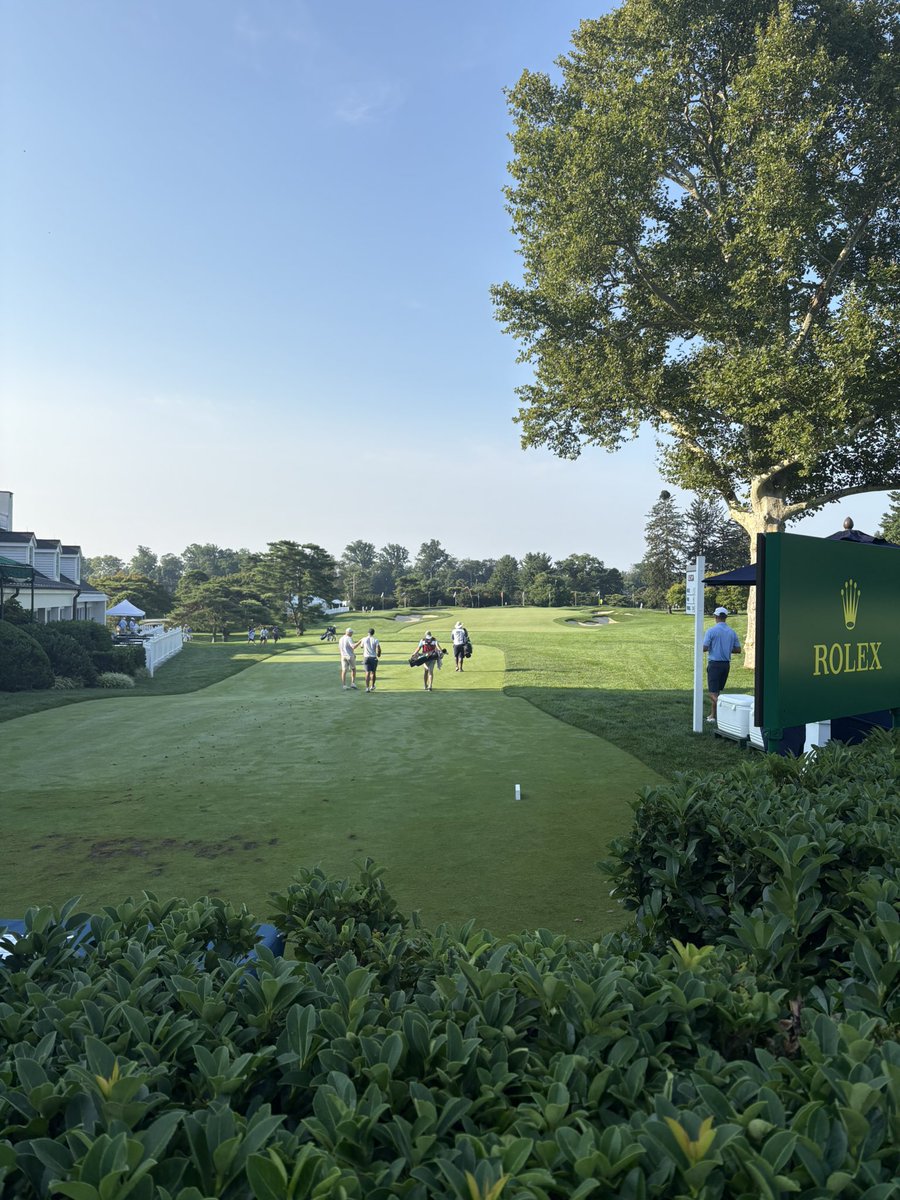 kealy_b's tweet photo. @EwingOutdoor and @RainBirdGolf are proud sponsors of this year’s @USGA US Amateur at the iconic Merion Golf Club. Honored to be a part of the volunteer efforts this week. Should be a fun week of golf. #LeanOnUs https://t.co/hBpZCOgE8f