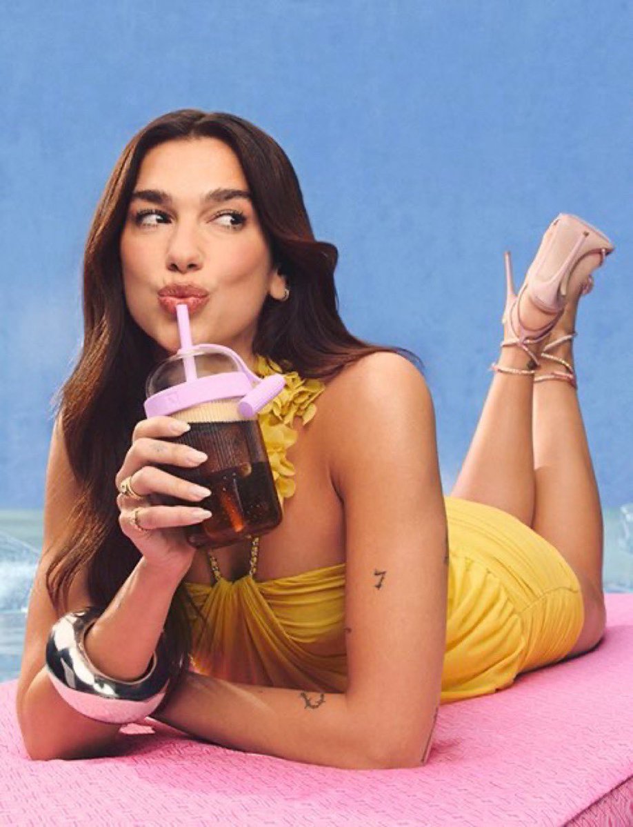 HardStuff2334's tweet photo. Daddy @J000036 turned me into a whore for dua lipa. I rode a pillow with my cum strained underwear in my mouth before daddy made me cum on my face with my ass in the air like a stupid whore. Come abuse me #wankbattle https://t.co/qPNcUPT7Uc