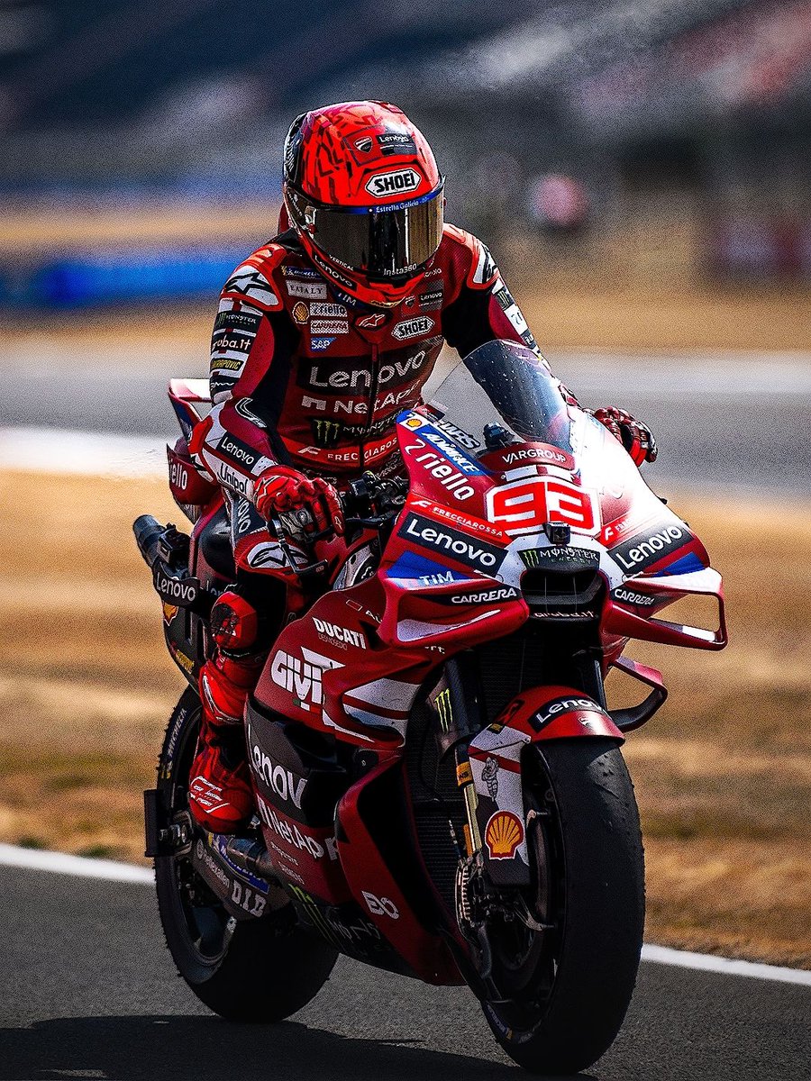 mgp1official's tweet photo. Marc Marquez has finished either first or seventh in the last six Grand Prix races β¬
3x P1
3x P7
#MotoGP https://t.co/owsXEnz1dH