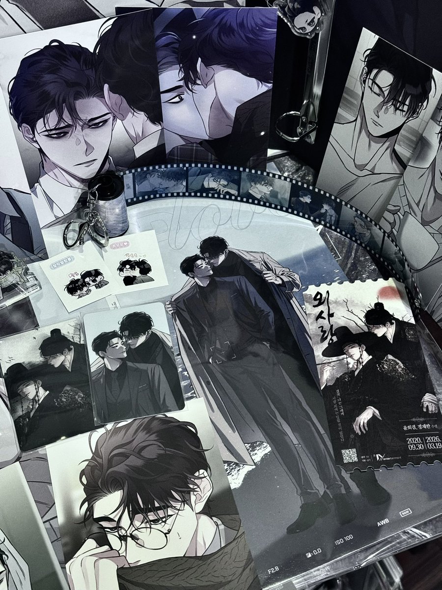 UyenuyenThu's tweet photo. Binder và key film siêu đỉnhhhhhh
@Gold7ll thank you for such beautiful merchs 🥰😍
#외사랑 #OddLove https://t.co/87uvNvmL4w