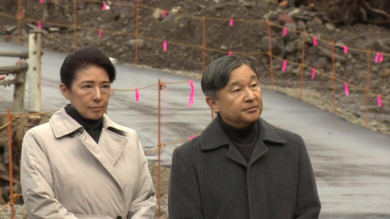 livedoornews's tweet photo. 【被災地支援】天皇皇后両陛下が熊本県に見舞金、宮内庁を通じて贈られる
https://t.co/QL8PVhafpw

両陛下と愛子さまは、10年前にも大きな地震に見舞われた熊本県が再び深刻な被害に遭ったことに深く心を痛められ、犠牲者へのお悔やみや復旧に尽力している関係者をねぎらう気持ちを伝えられた。 https://t.co/3JzFi5fRen