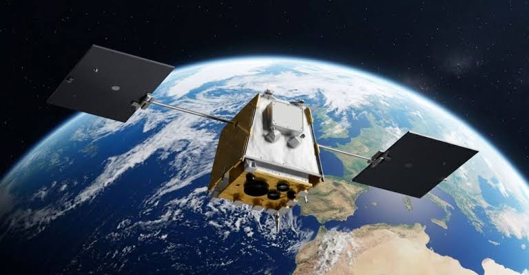 SpaceWatchGL's tweet photo. CNES Secures Orbitworks Altair Access
CNES signed a multi-year deal to access the UAE-built Altair Earth observation satellite constellation.
🔗 Read on SWGL Website
#SpaceWatchNews #EO @CNES @LoftOrbital https://t.co/MfsbkOBXTj